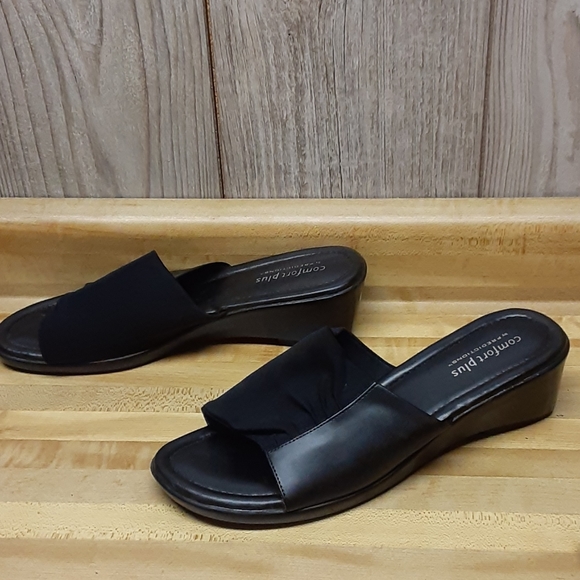 Predictions Shoes | Predictions Comfort Plus Wedge Sandals | Poshmark
